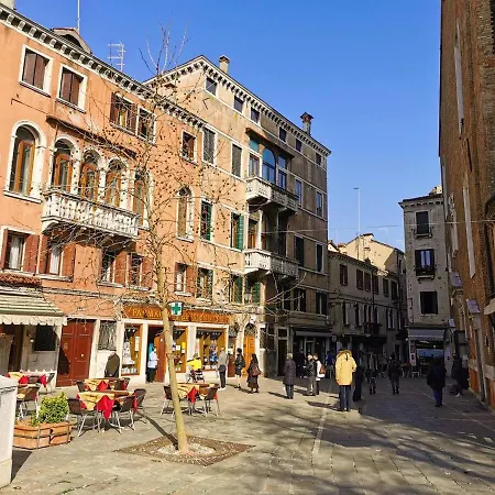Palazzo Soranzo * ונציה